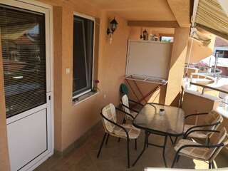 Апартаменты Apartments Montenegrina Улцинь Апартаменты с балконом-1